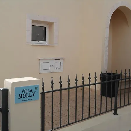 Molly's Villa